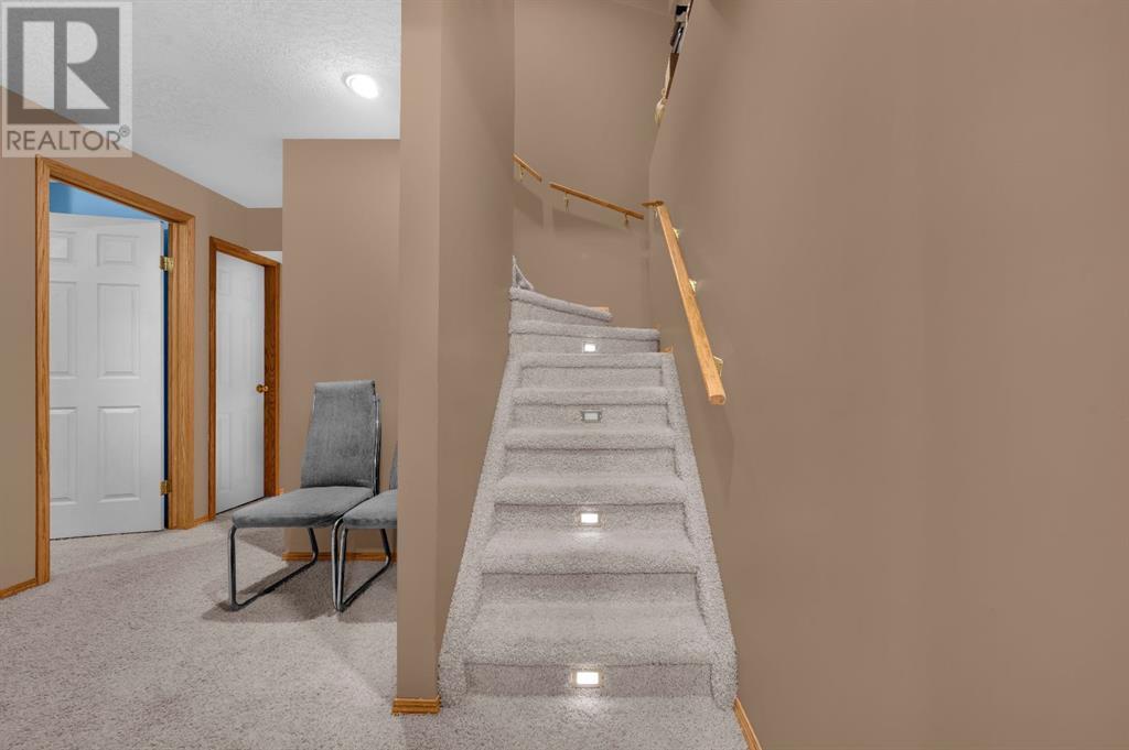 Single Family House for Sale in  Taracove Estate Drive NE Taradale Calgary 
