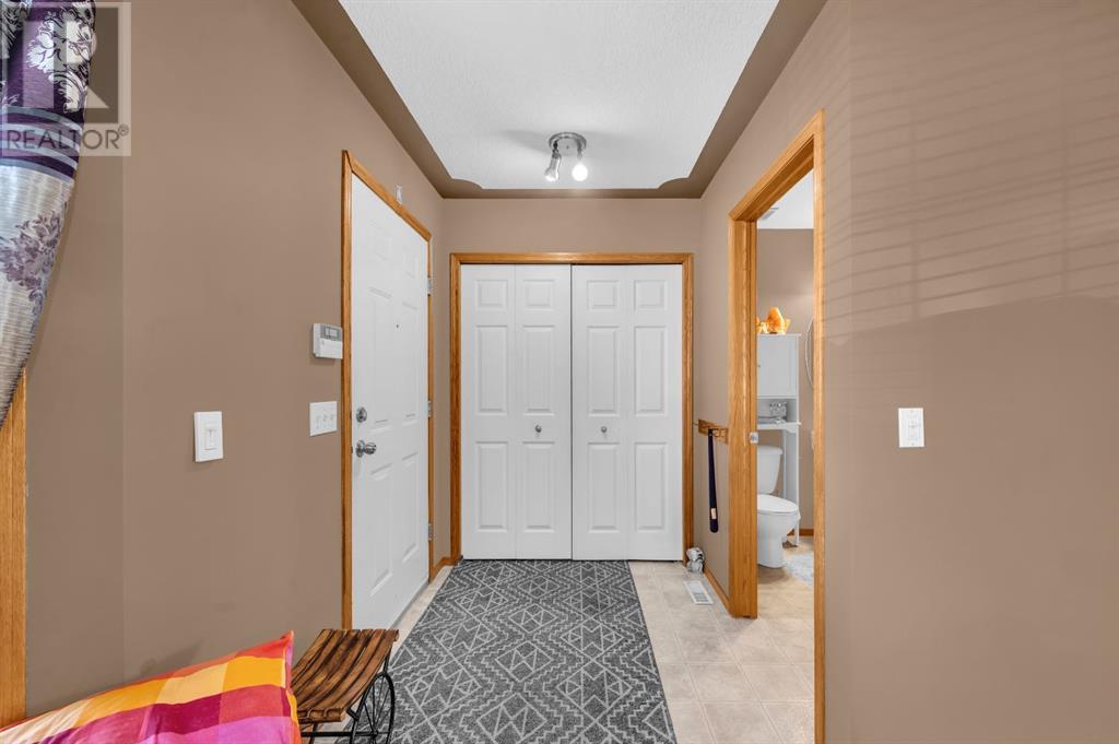 Single Family House for Sale in  Taracove Estate Drive NE Taradale Calgary 