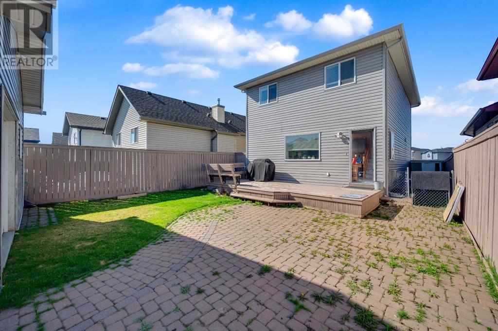 Single Family House for Sale in  Taracove Estate Drive NE Taradale Calgary 