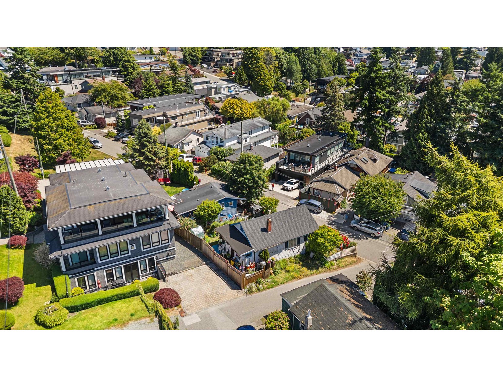 Photo 21 of 931 Finlay Street, White Rock BC