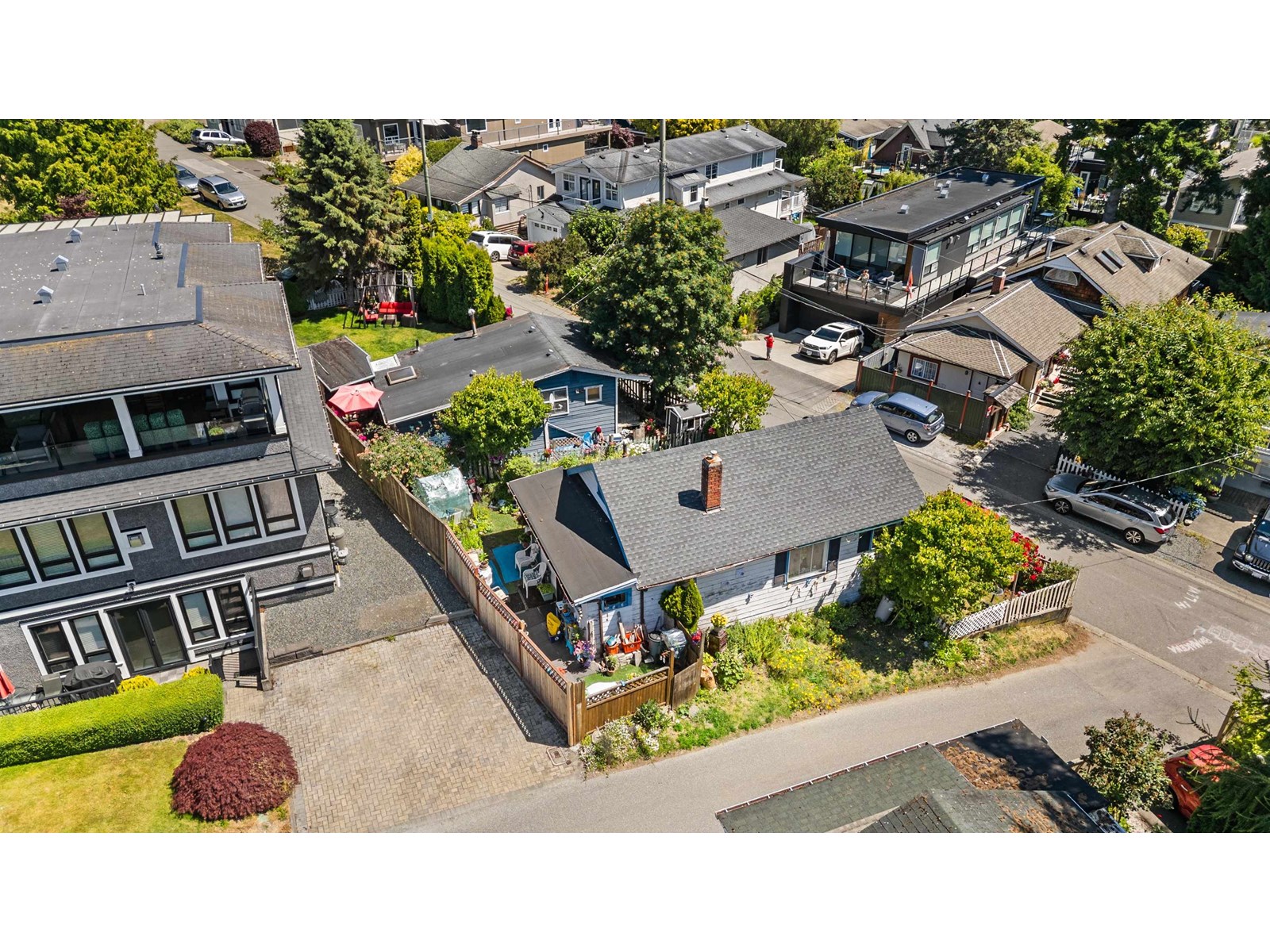Photo 20 of 931 Finlay Street, White Rock BC