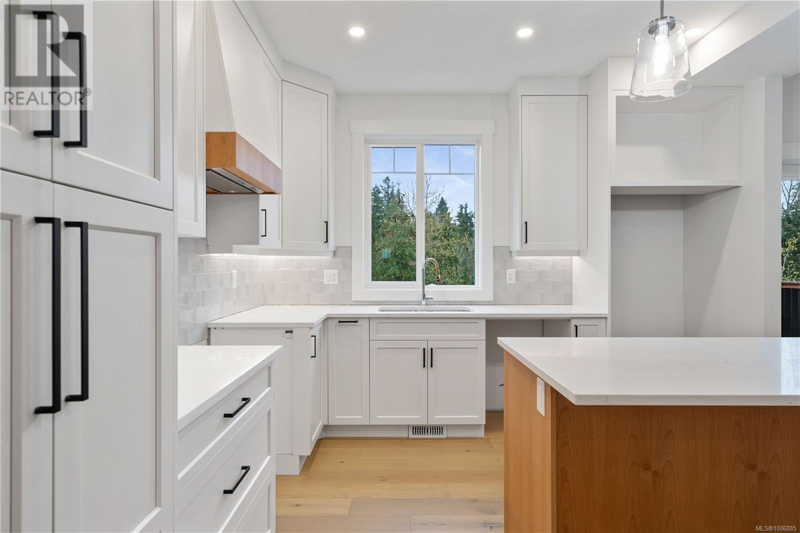 Photo 28 of 1037 Rozzano Pl, Ladysmith BC