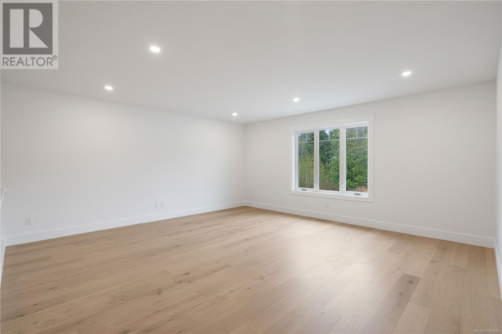 Photo 25 of 1037 Rozzano Pl, Ladysmith BC