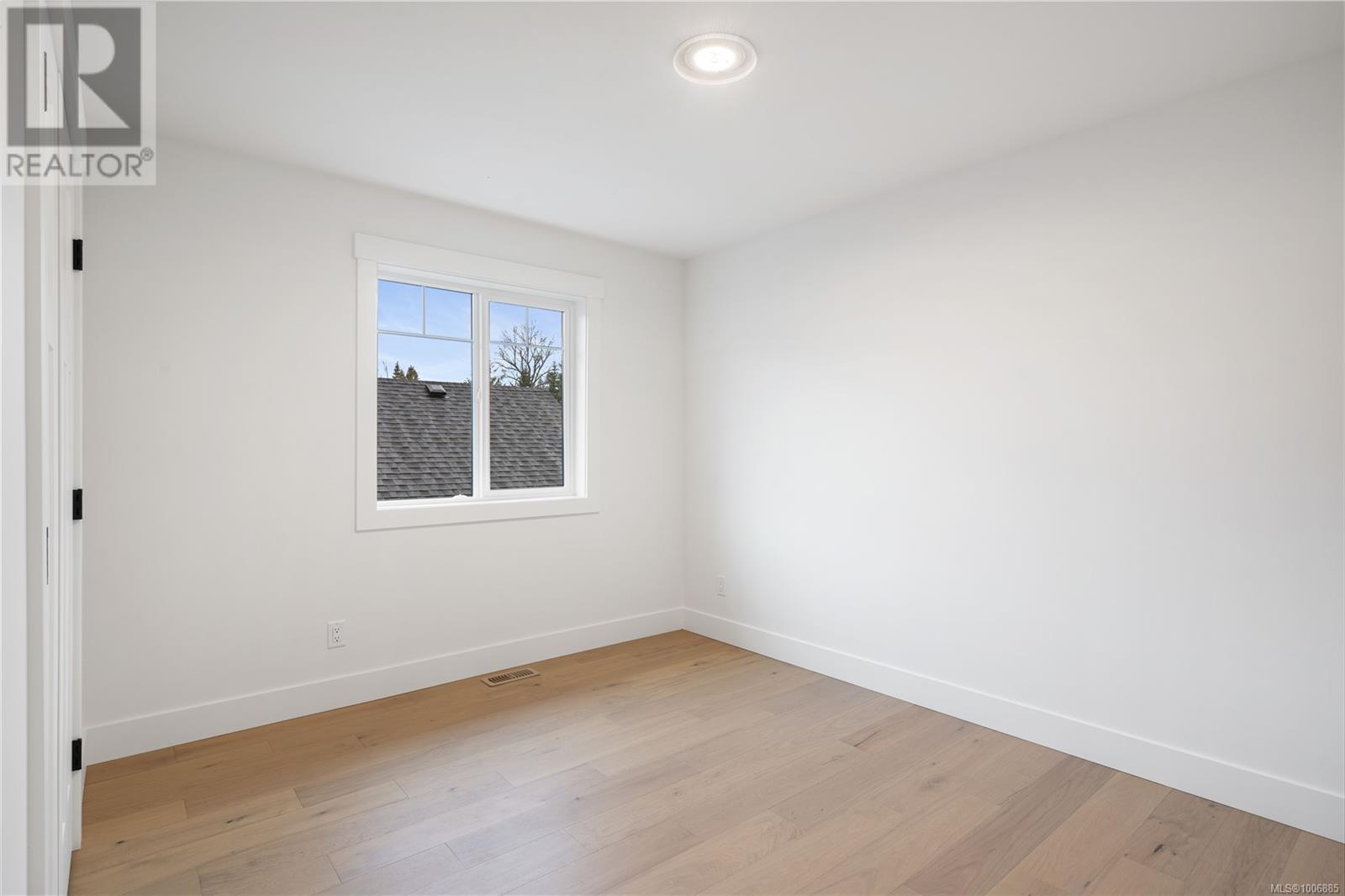 Photo 22 of 1037 Rozzano Pl, Ladysmith BC