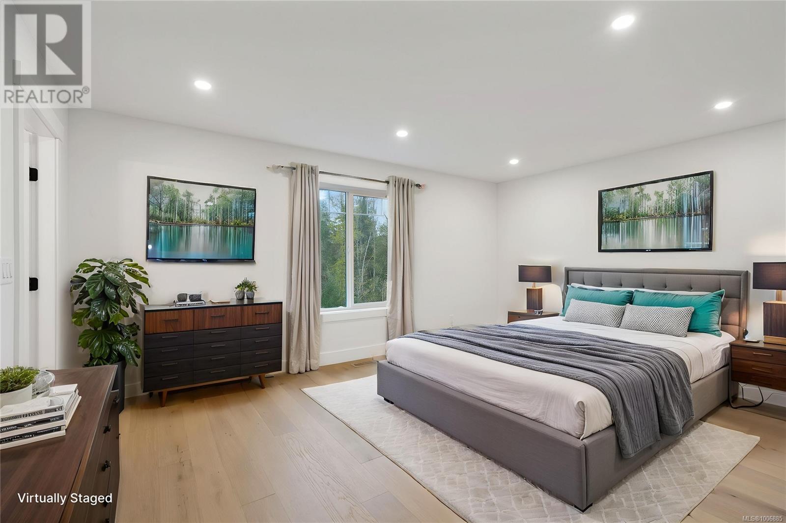 Photo 14 of 1037 Rozzano Pl, Ladysmith BC