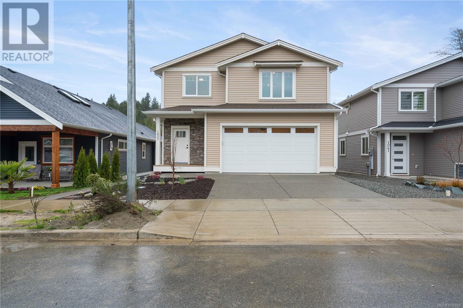 Photo 39 of 1037 Rozzano Pl, Ladysmith BC