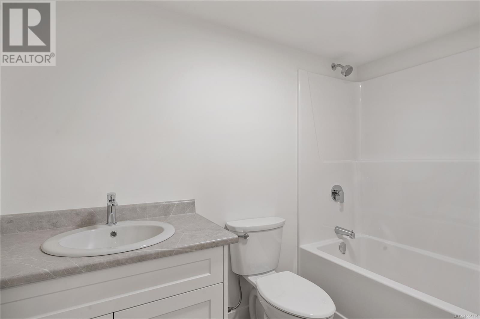 Photo 13 of 1037 Rozzano Pl, Ladysmith BC