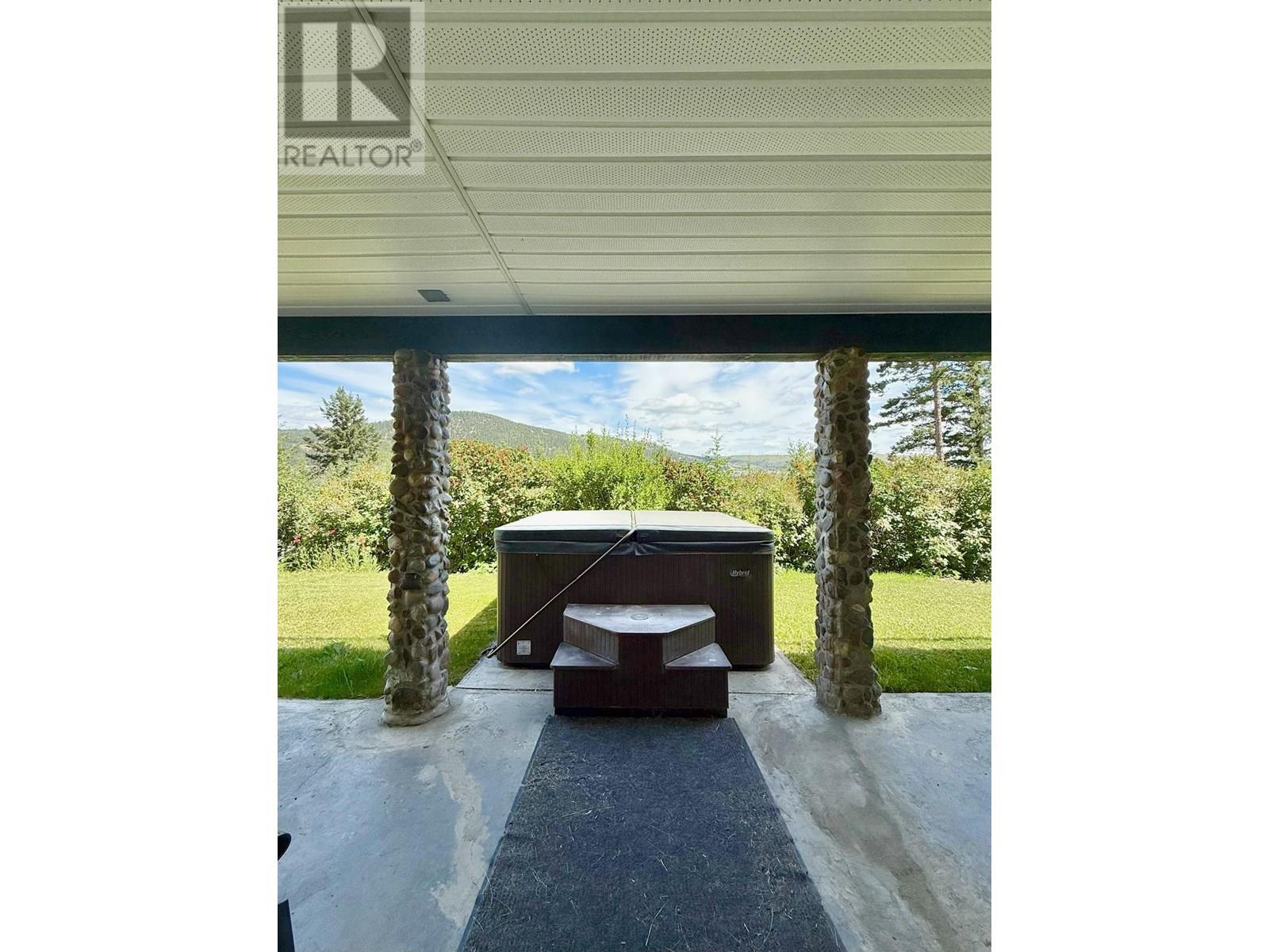 1946 SOUTH LAKESIDE DRIVE, Williams Lake