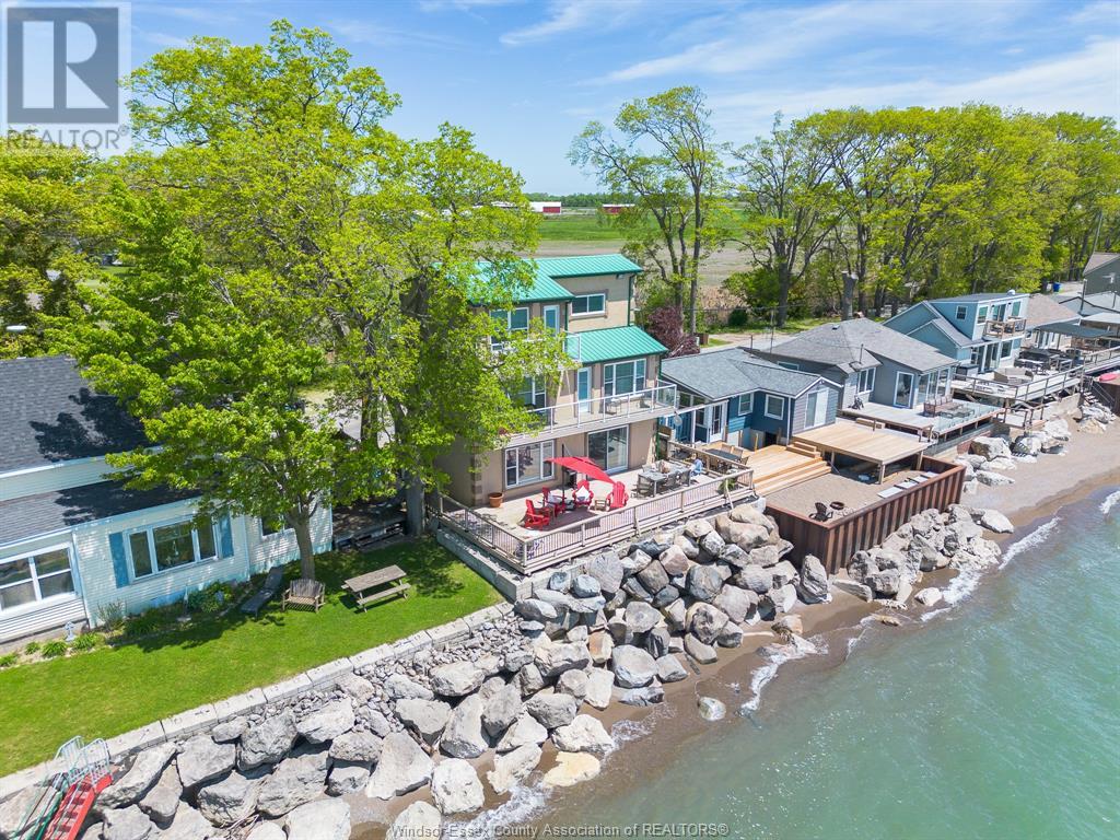 Photo 9 of 992 Pt Pelee Drive, Leamington ON
