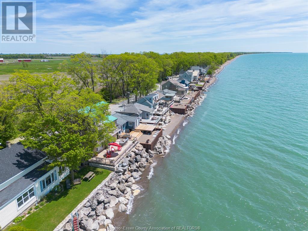 Photo 31 of 992 Pt Pelee Drive, Leamington ON