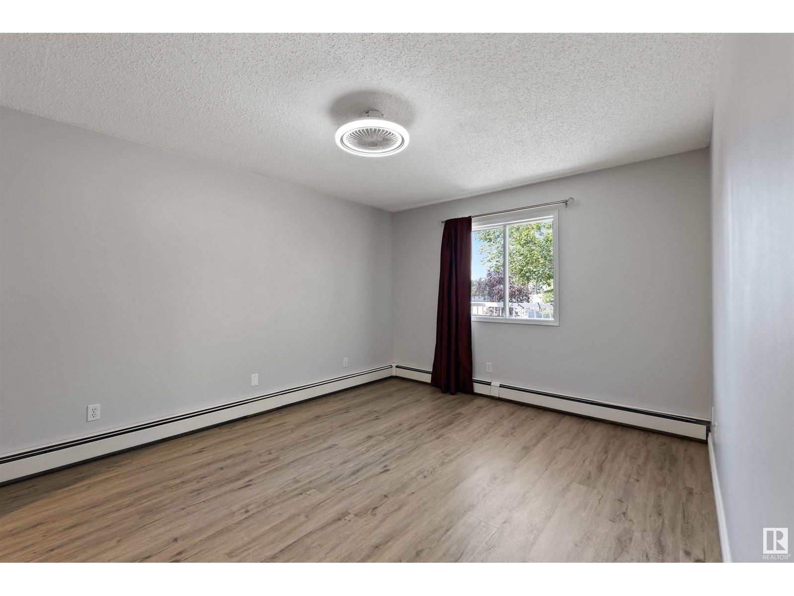 Photo 20 of 206 9010 106 Av Nw, Edmonton AB