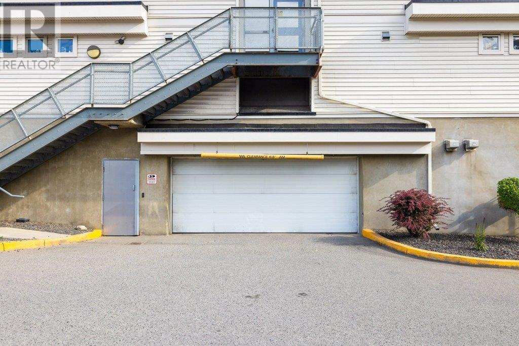 211 1479 Glenmore Road North, Kelowna