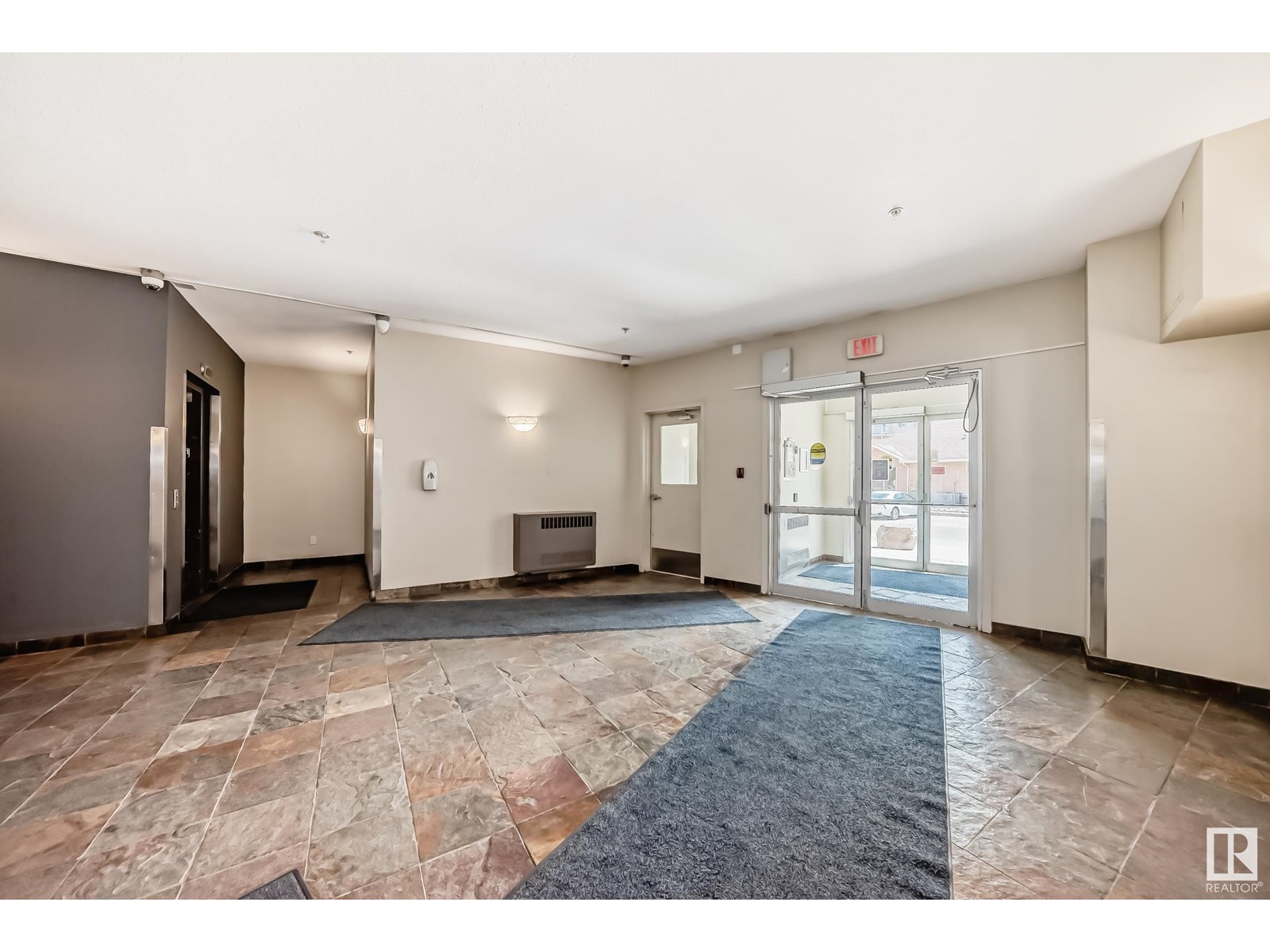 Photo 43 of 313 4316 139 Av Nw, Edmonton AB