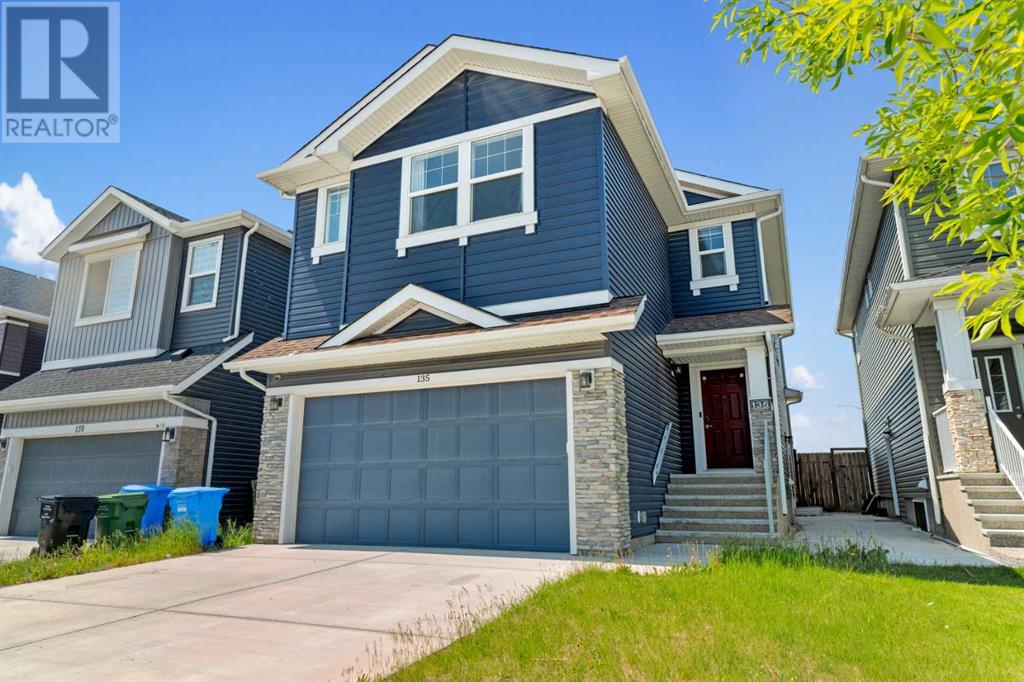 135 Redstone Heights NE, Calgary, Alberta