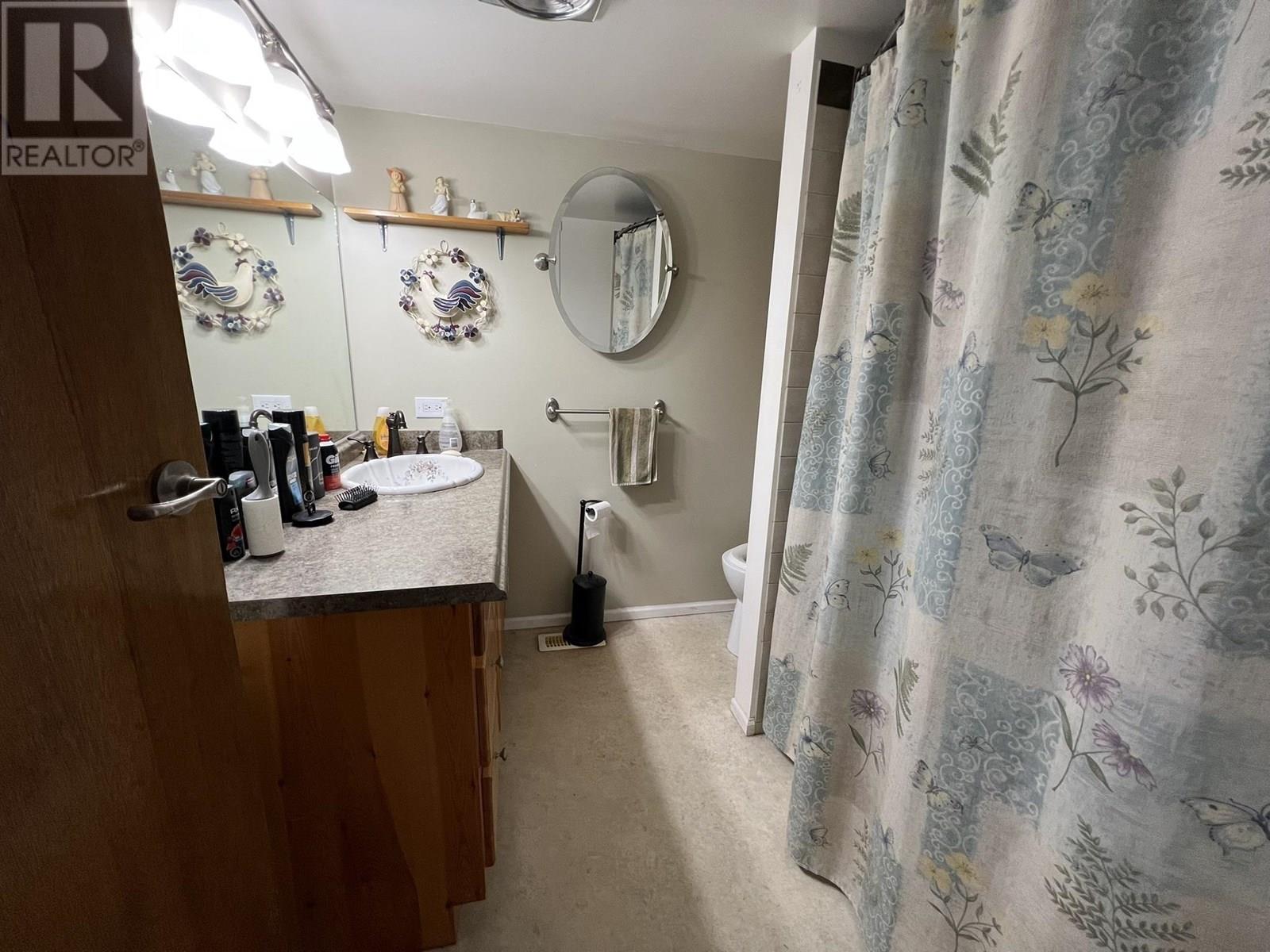 6273 MOOSE POINT DRIVE, Lone Butte