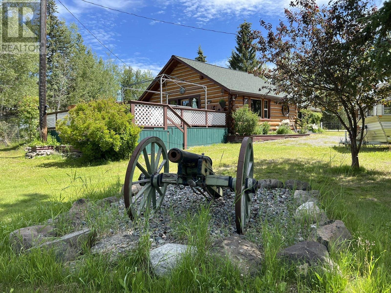 6273 MOOSE POINT DRIVE, Lone Butte