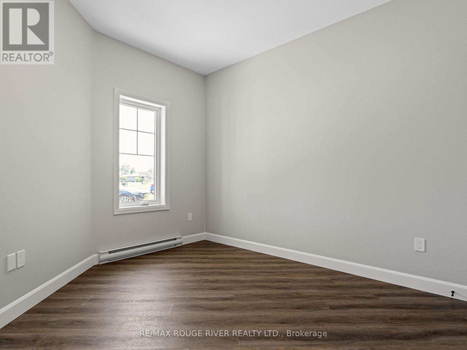 Photo 18 of 201 14 Meadowcreek Drive, Brighton ON