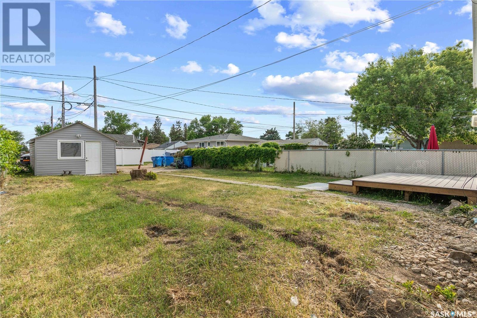 Photo 27 of 917 Dewdney Avenue E, Regina SK
