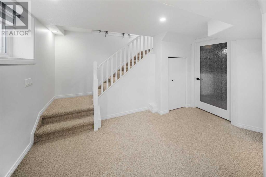 Single Family House Bungalow for Sale in  Glenpatrick Drive SW Glenbrook Calgary 