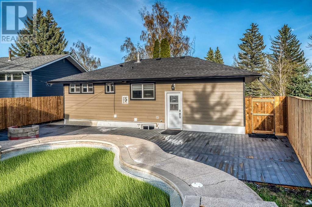 Single Family House Bungalow for Sale in  Glenpatrick Drive SW Glenbrook Calgary 
