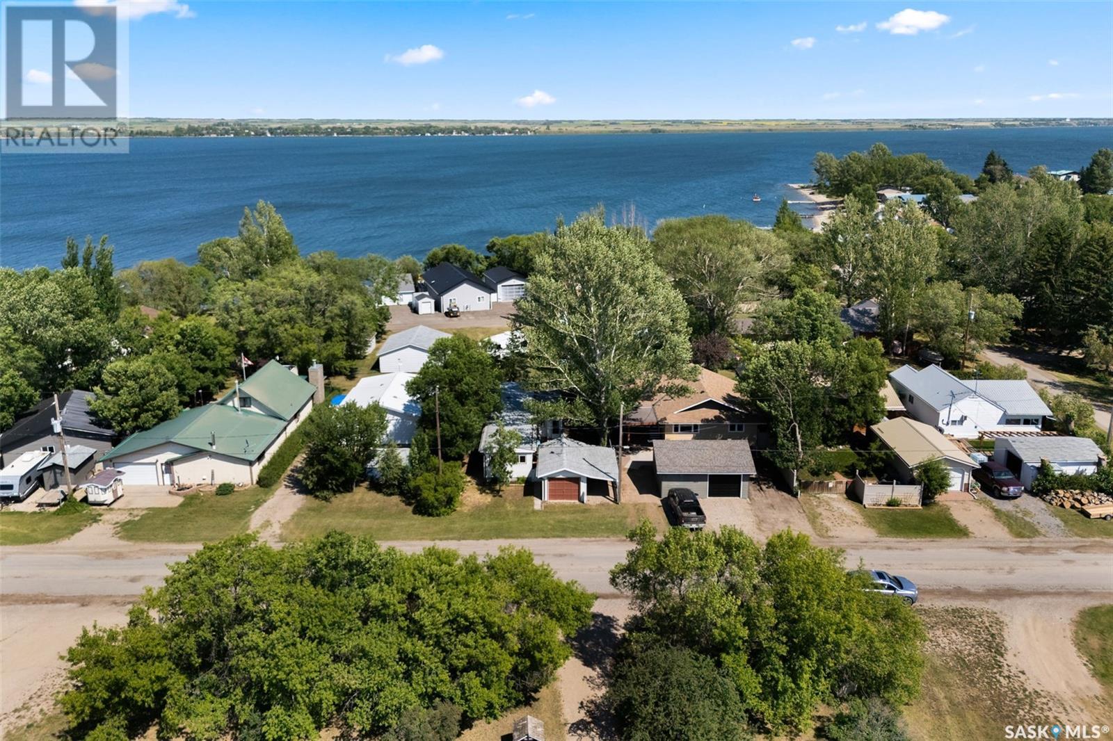 Photo 36 of 177 Poplar Lane, Wee Too Beach SK