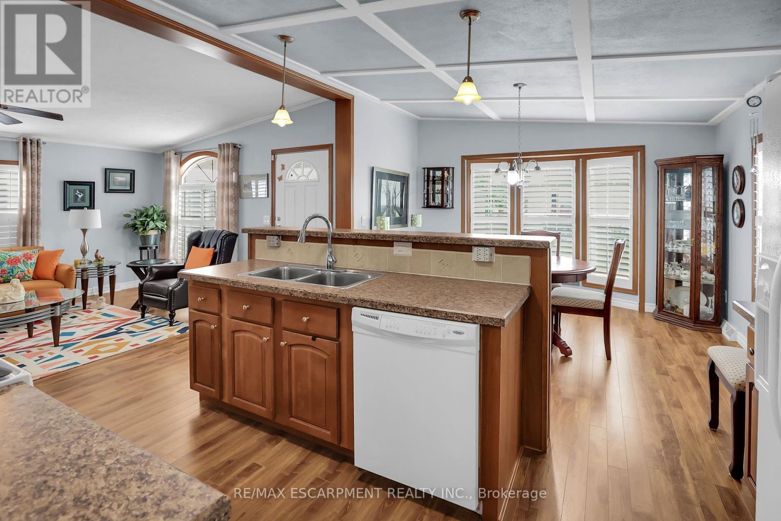 Photo 9 of 107 3033 Townline Road, Fort Erie ON