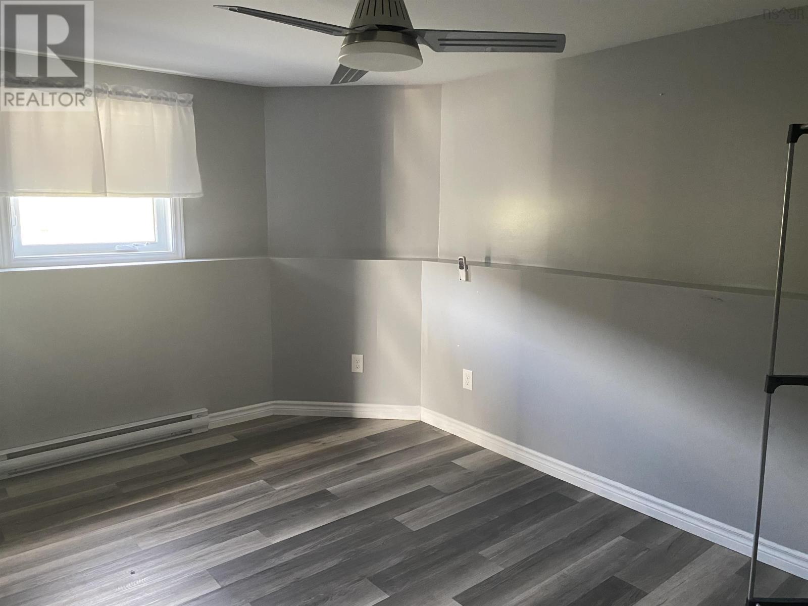 Single Family House 2 Level for Sale in  Culloden Road Mount Pleasant 