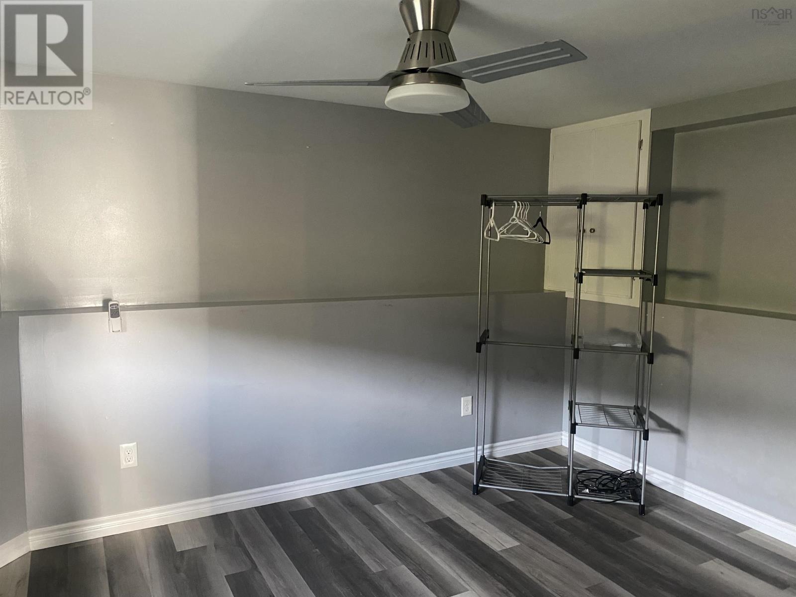Single Family House 2 Level for Sale in  Culloden Road Mount Pleasant 
