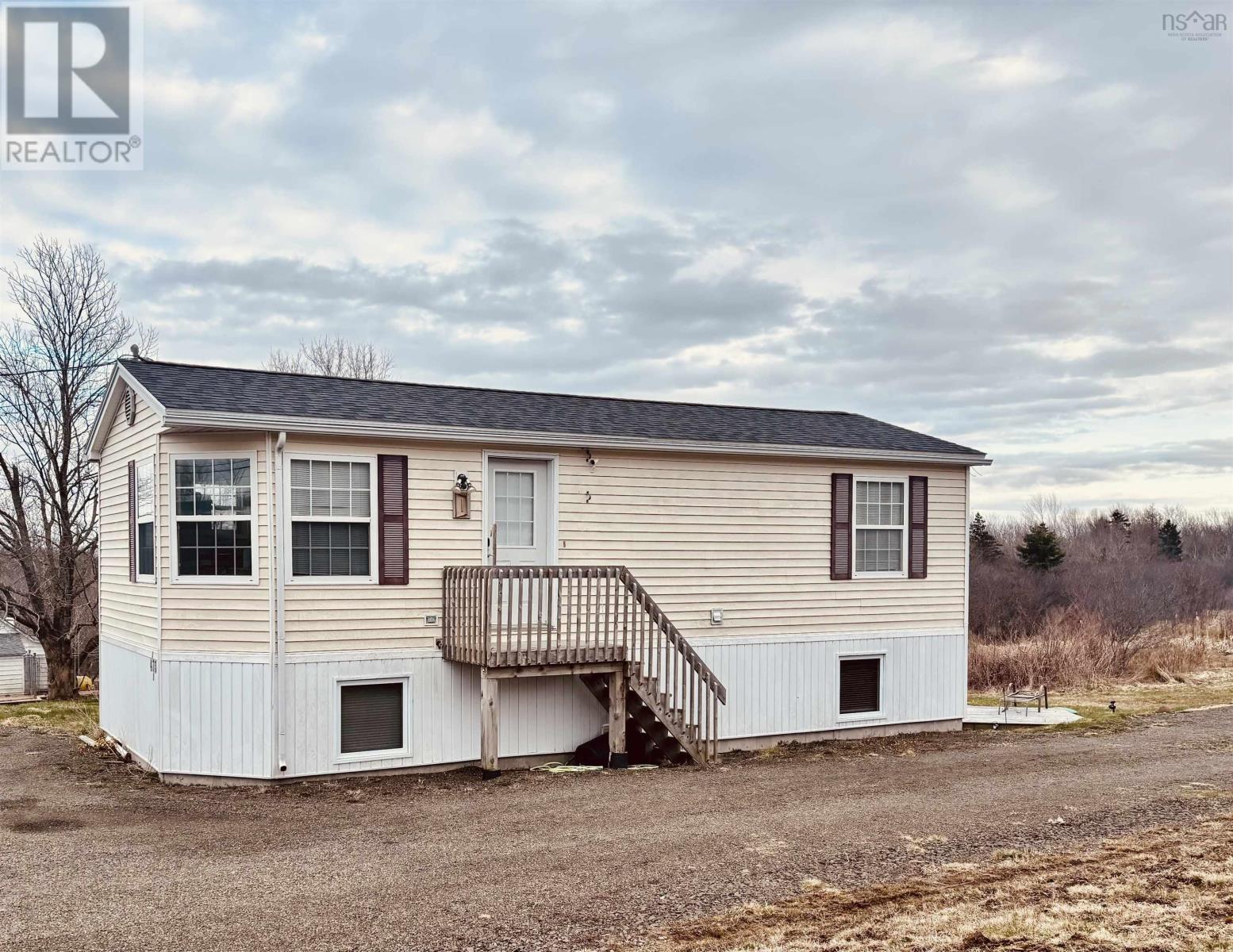 Single Family House 2 Level for Sale in  Culloden Road Mount Pleasant 