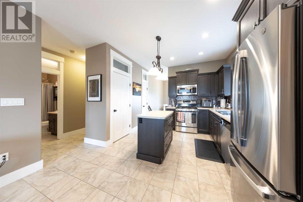 Photo 19 of 4007 41 Avenue, Lloydminster AB