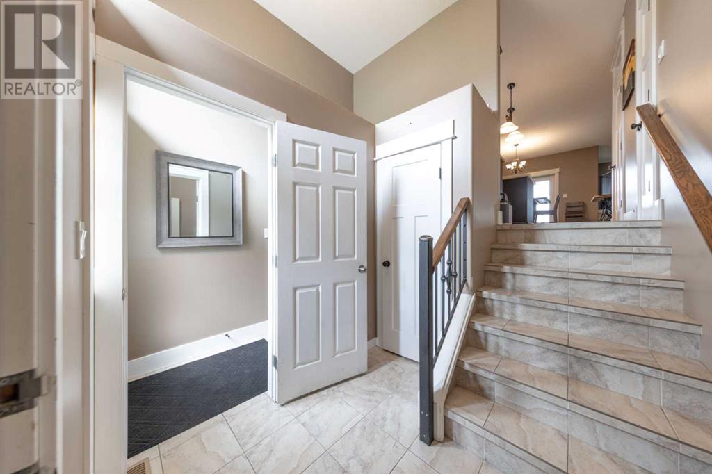 Photo 15 of 4007 41 Avenue, Lloydminster AB