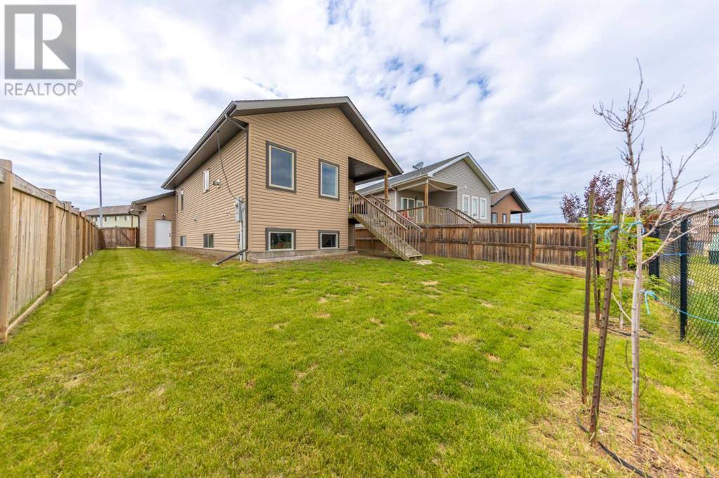 Photo 9 of 4007 41 Avenue, Lloydminster AB