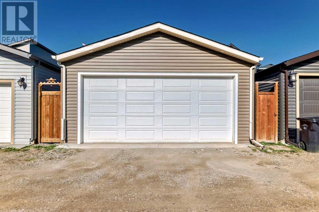 Single Family House for Sale in  Howse Row NE Livingston Calgary 