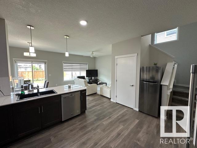 Photo 8 of 12212 176 Av Nw, Edmonton AB