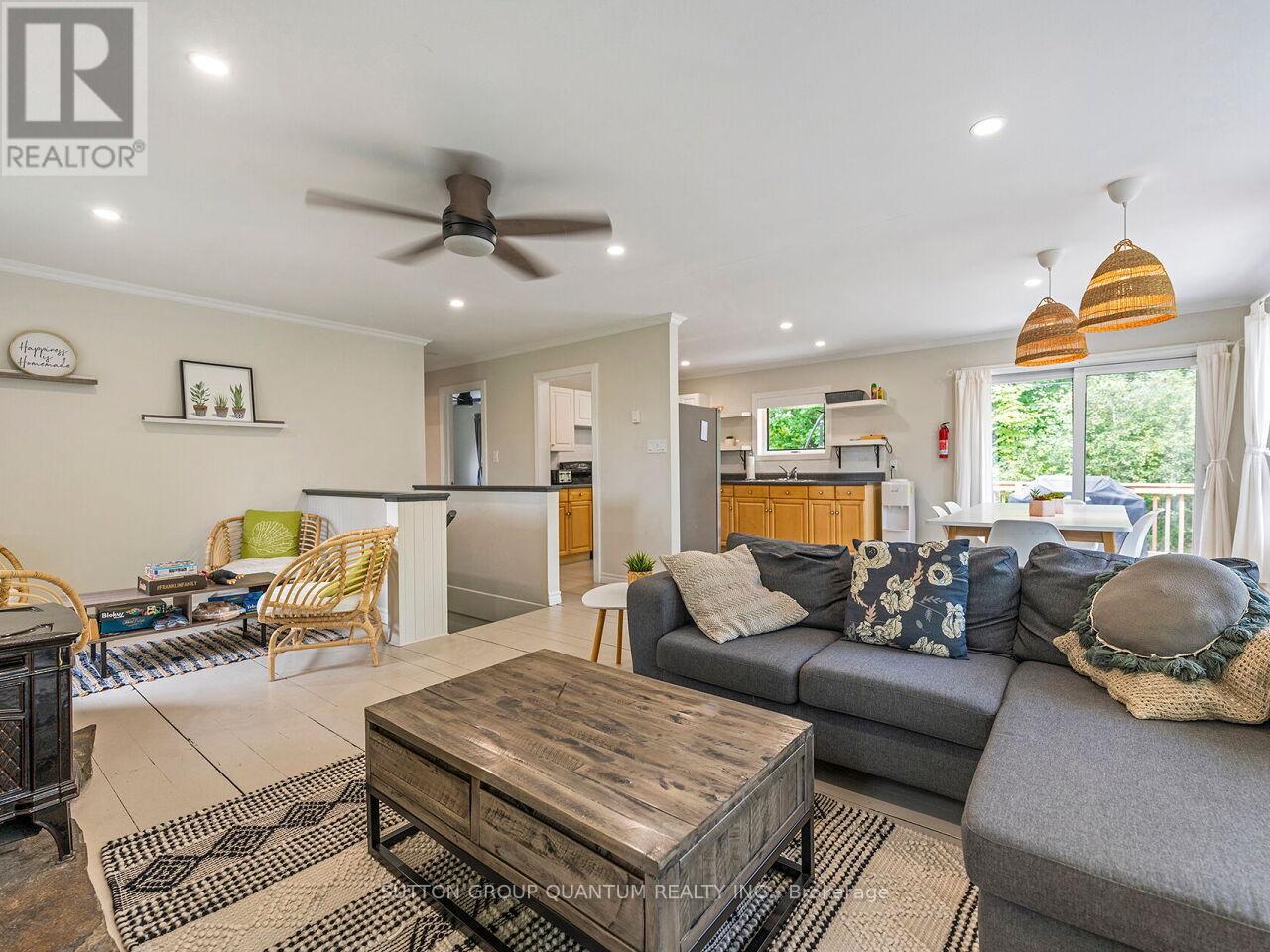 Photo 15 of 8 1006 Youngs Road, Muskoka Lakes ON
