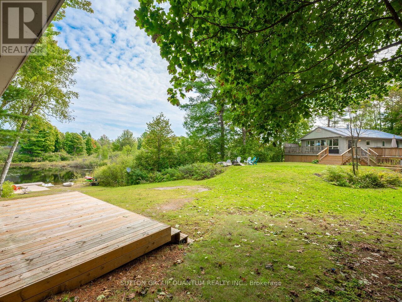 Photo 17 of 8 1006 Youngs Road, Muskoka Lakes ON