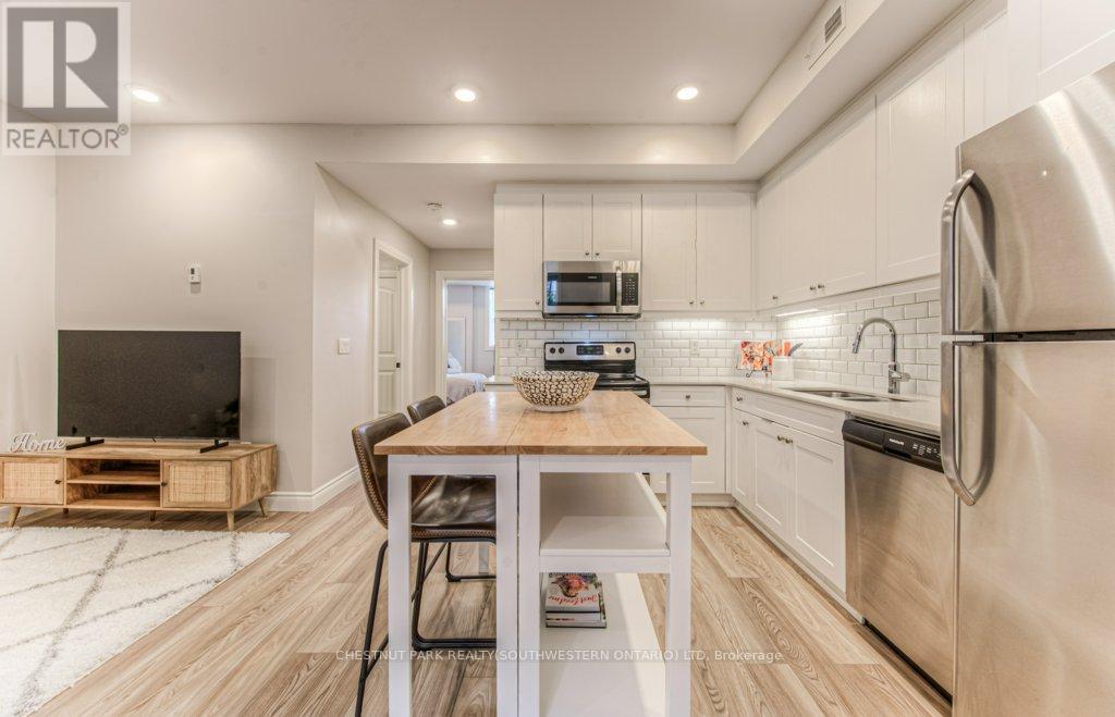 Photo 10 of A 103 112 Union Street E, Waterloo ON