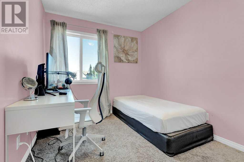 Single Family House for Sale in  Elgin Meadows Gardens SE McKenzie Towne Calgary 