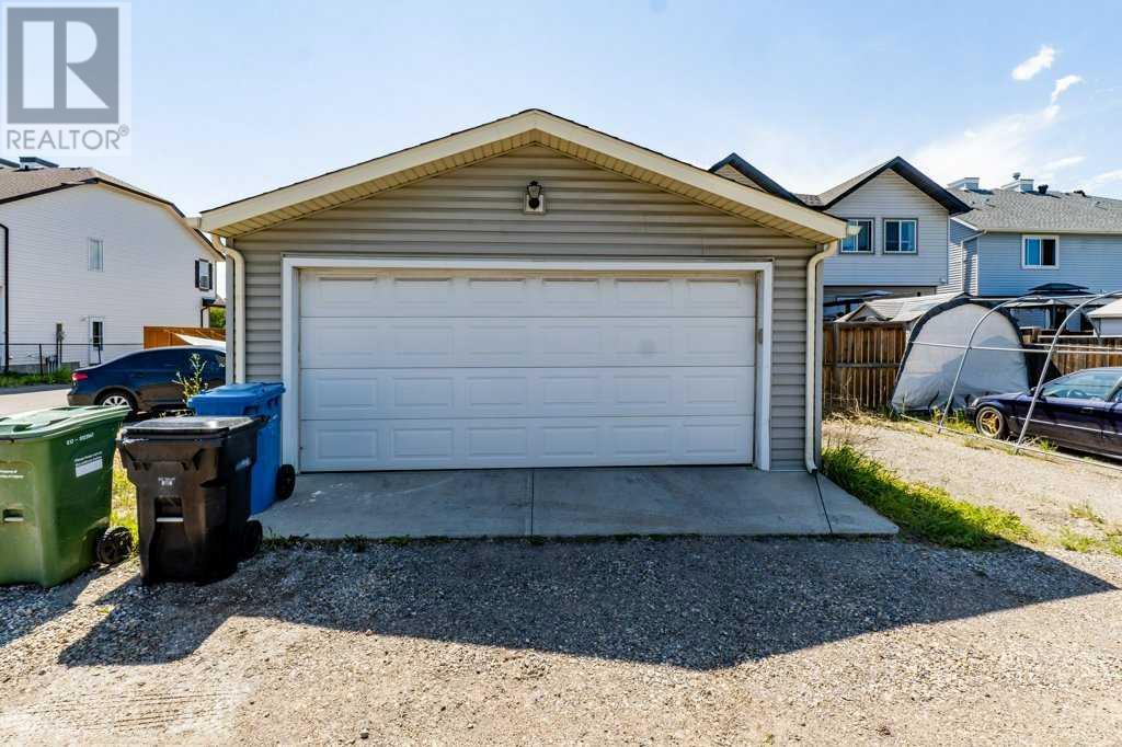 Single Family House for Sale in  Elgin Meadows Gardens SE McKenzie Towne Calgary 