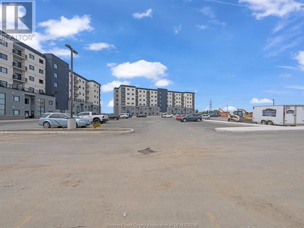 Photo 30 of 7333 Meo Boulevard Unit 303, Lasalle ON