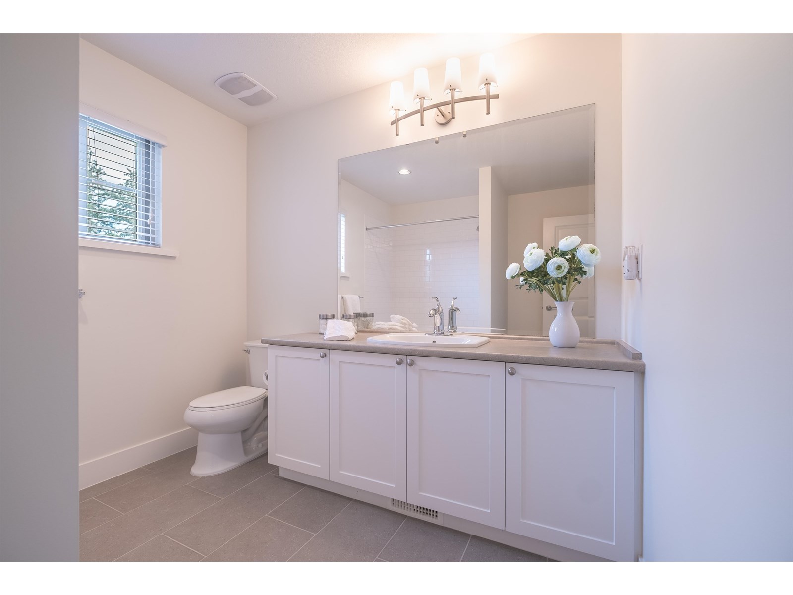 Photo 30 of 23 15885 26 Avenue, Surrey BC