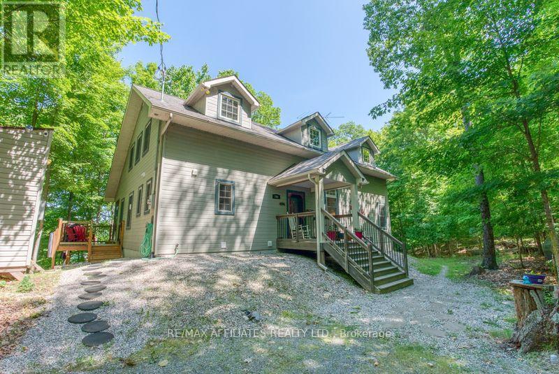 Photo 17 of 200 Walnut Point Road, Rideau Lakes ON
