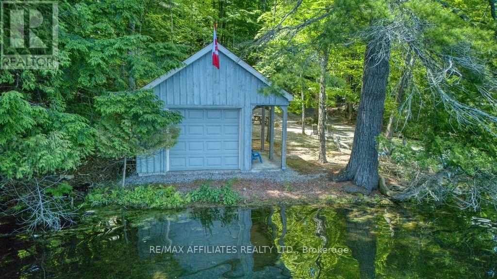 Photo 16 of 200 Walnut Point Road, Rideau Lakes ON