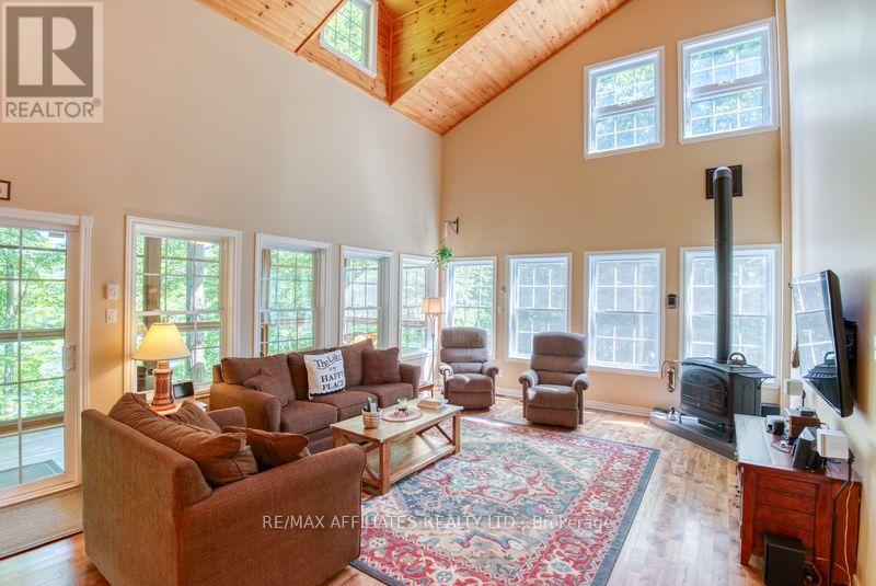 Photo 22 of 200 Walnut Point Road, Rideau Lakes ON