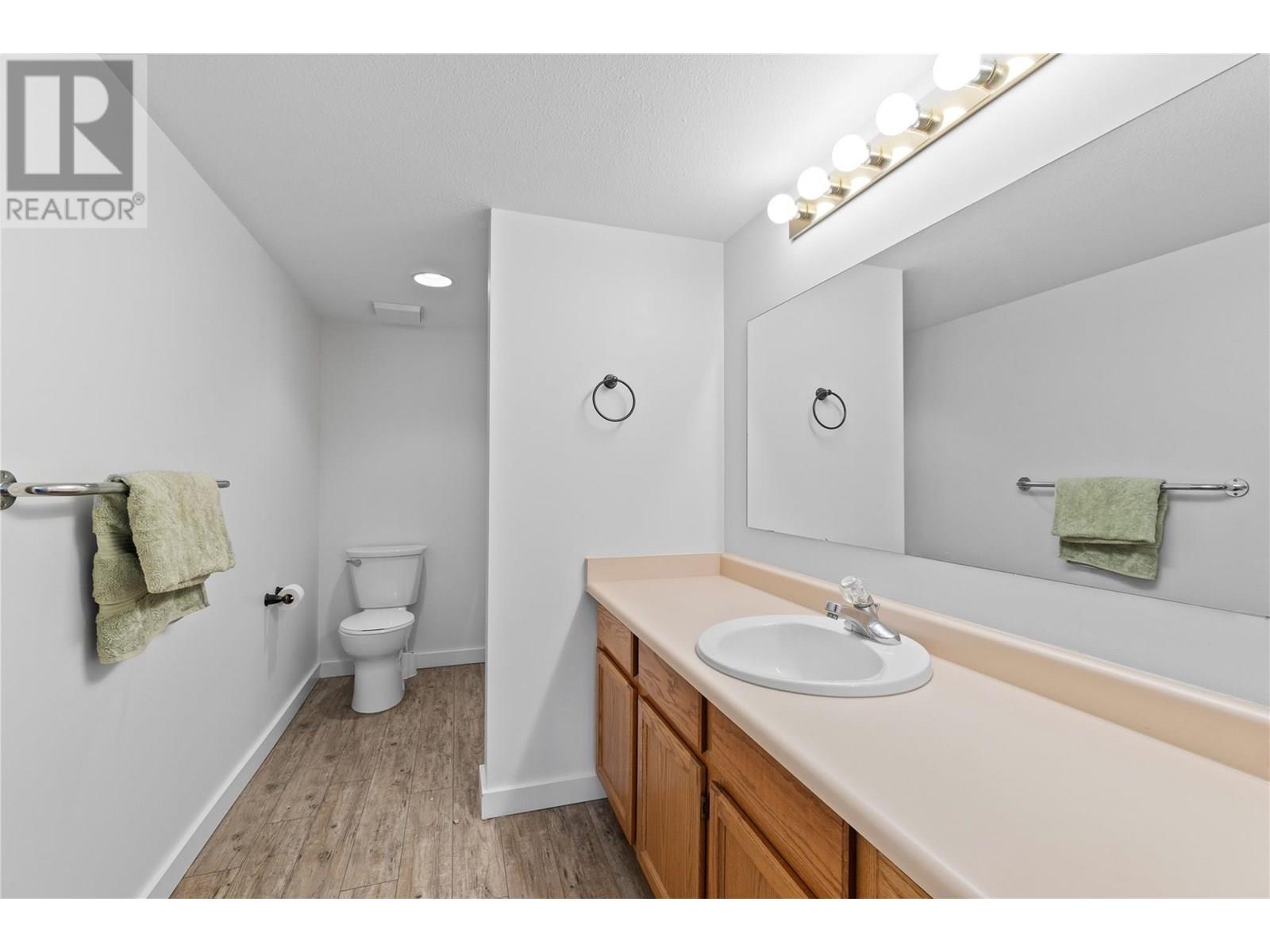 Photo 23 of 250 5 Street Se Unit 313, Salmon Arm BC