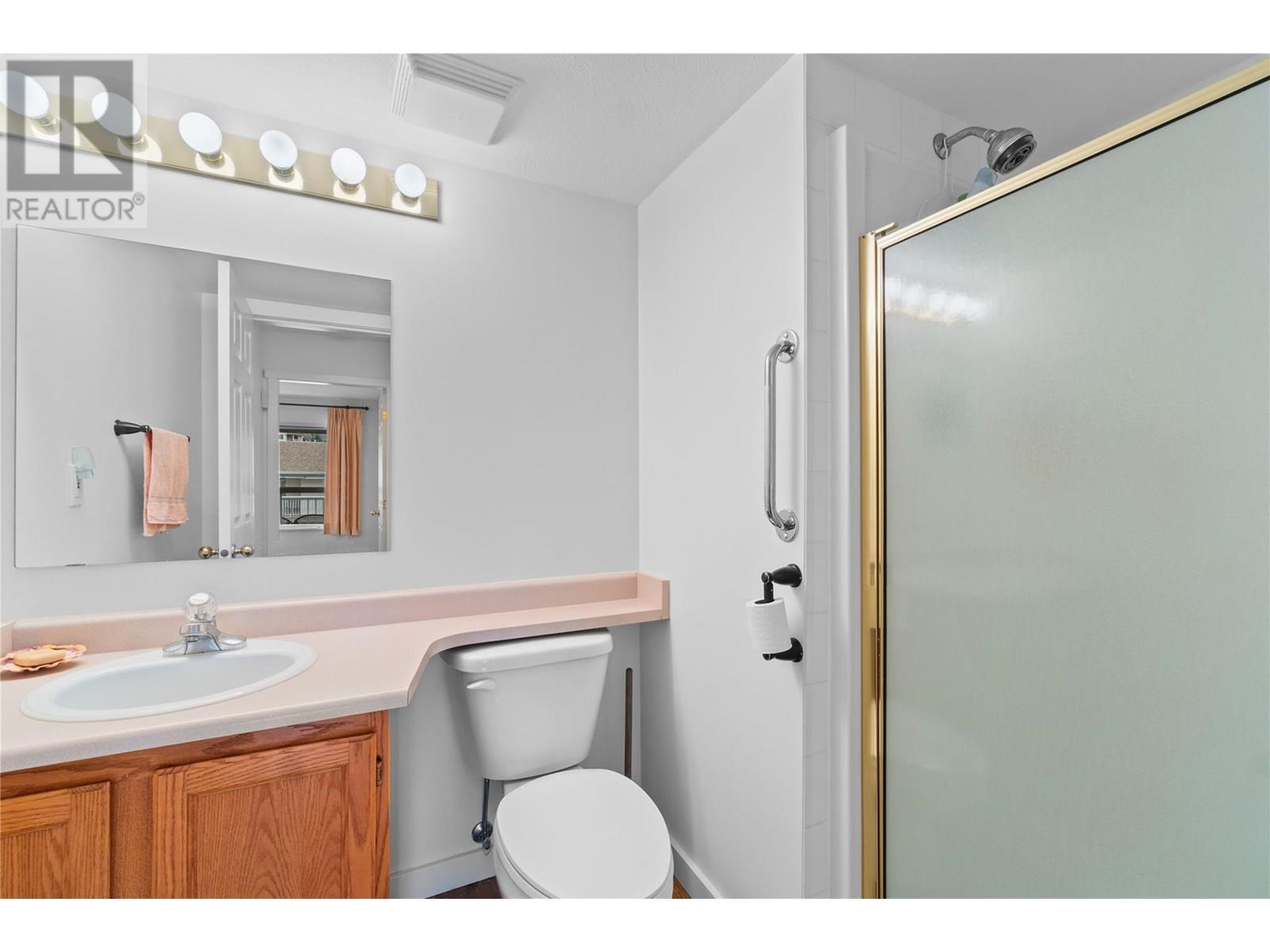 Photo 33 of 250 5 Street Se Unit 313, Salmon Arm BC