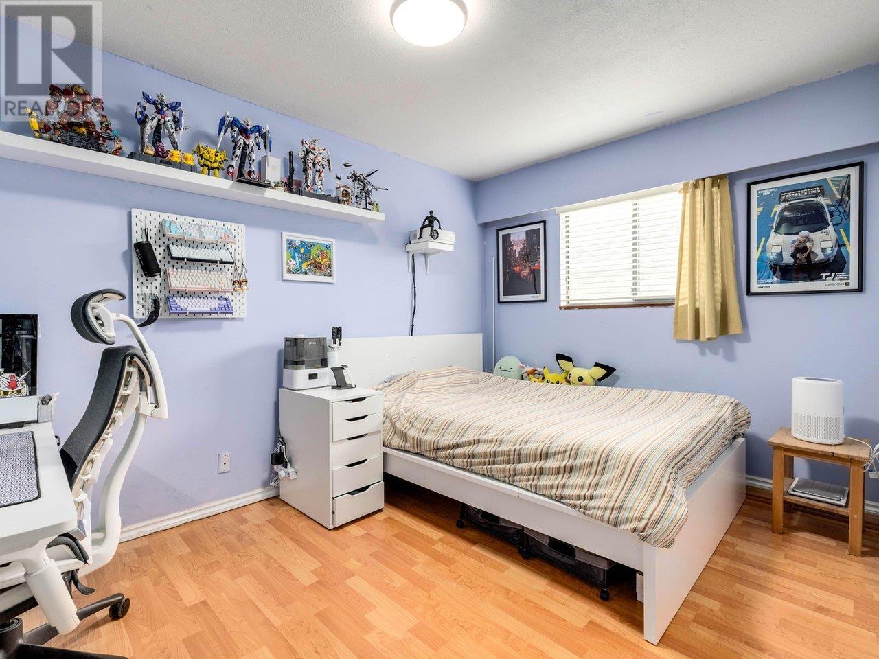 Photo 23 of 5820 Earles Street, Vancouver BC
