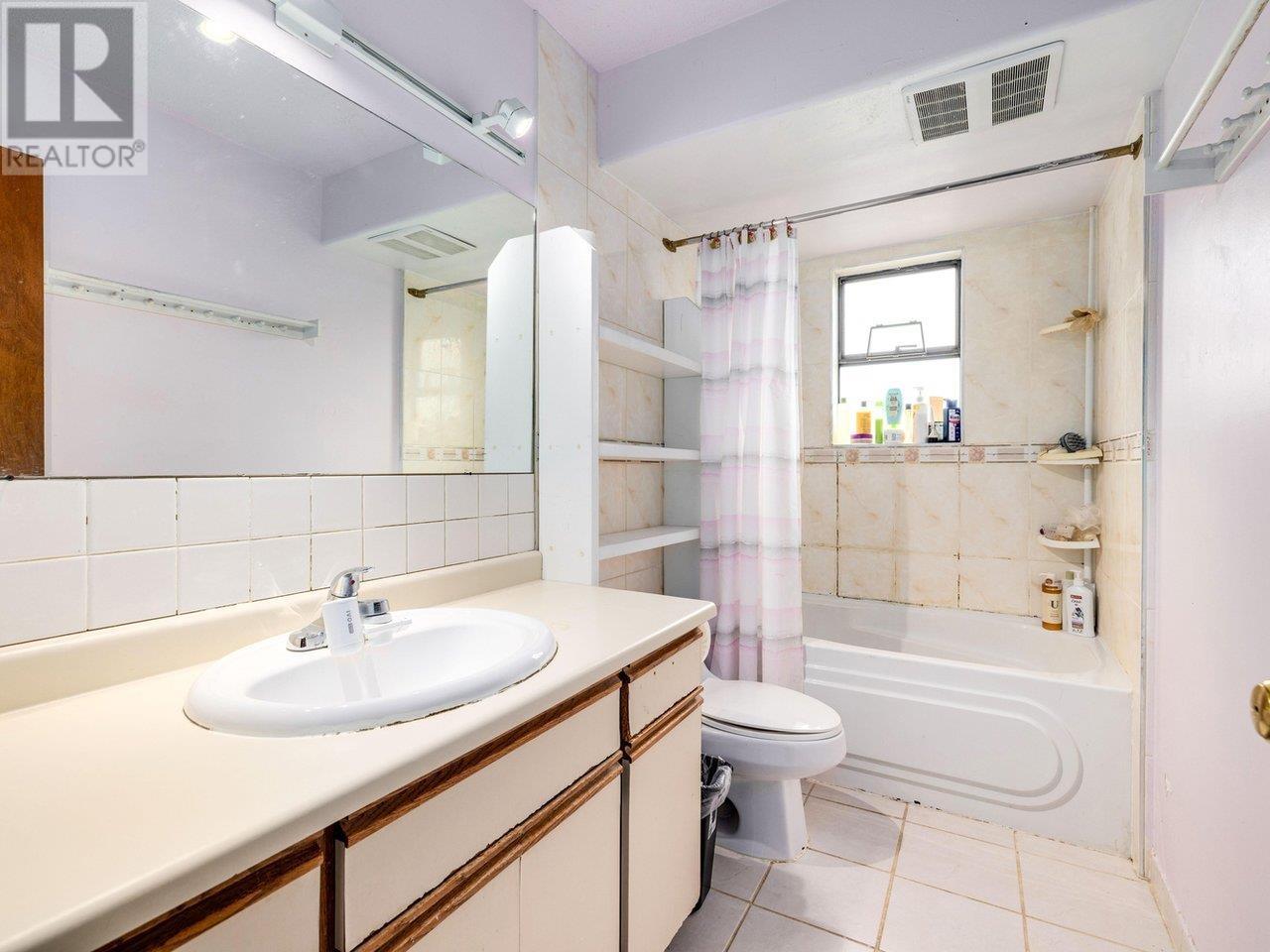 Photo 24 of 5820 Earles Street, Vancouver BC