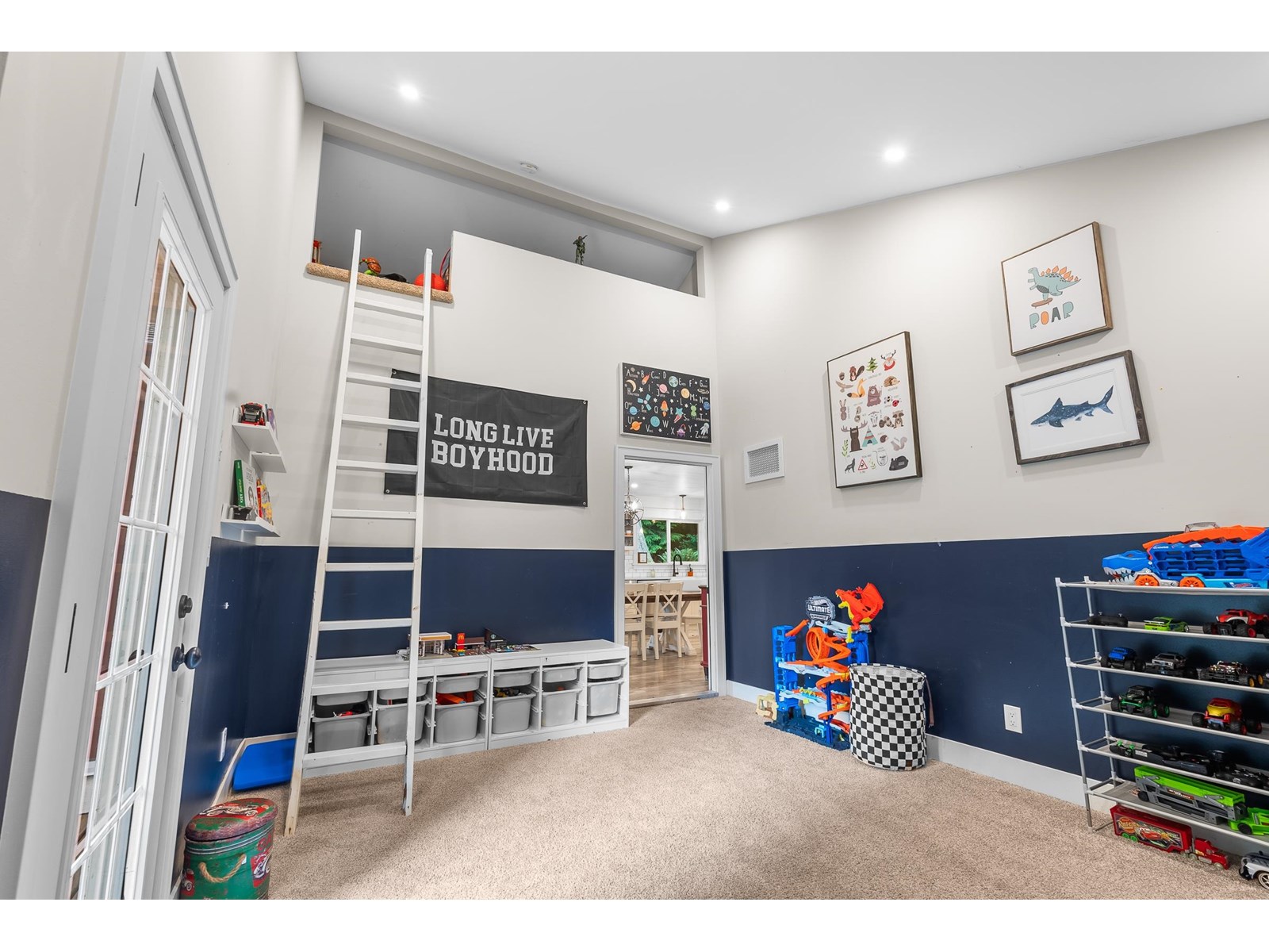 34215 FERNDALE AVENUE, Mission