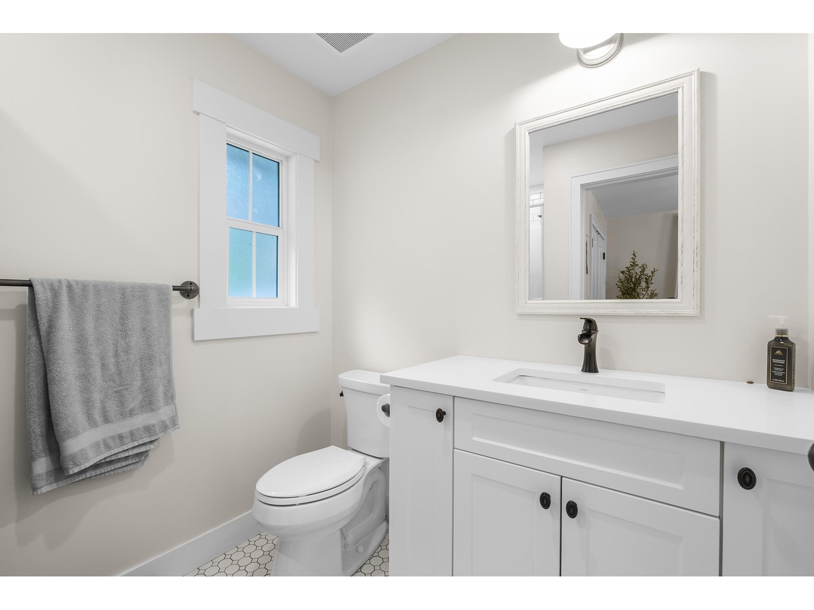 34215 FERNDALE AVENUE, Mission